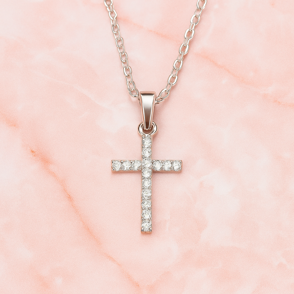 Collier Croix Éternelle – Orné de Cristaux